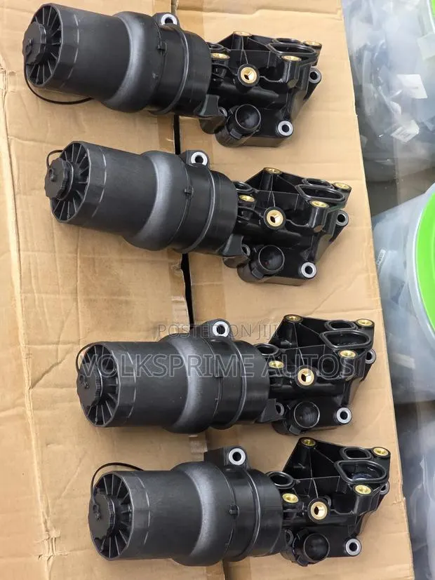 Engine Oil Filter Housing VW 2.5L 5Cyl Engines (2006-2010, 2012- 2014) · Photo 1