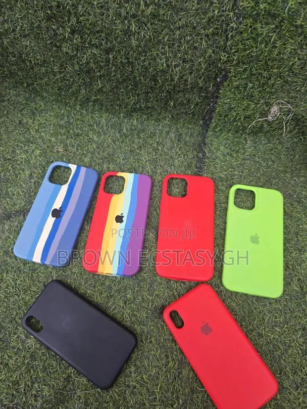 Original Home Used Apple Sillicone Cases (X/Xs/12 Pro Max/13 Pro Max) · Photo 1