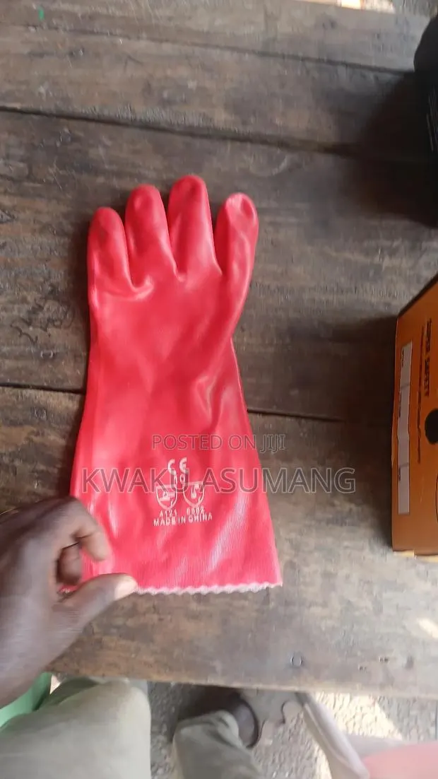 Hand Gloves · Photo 1