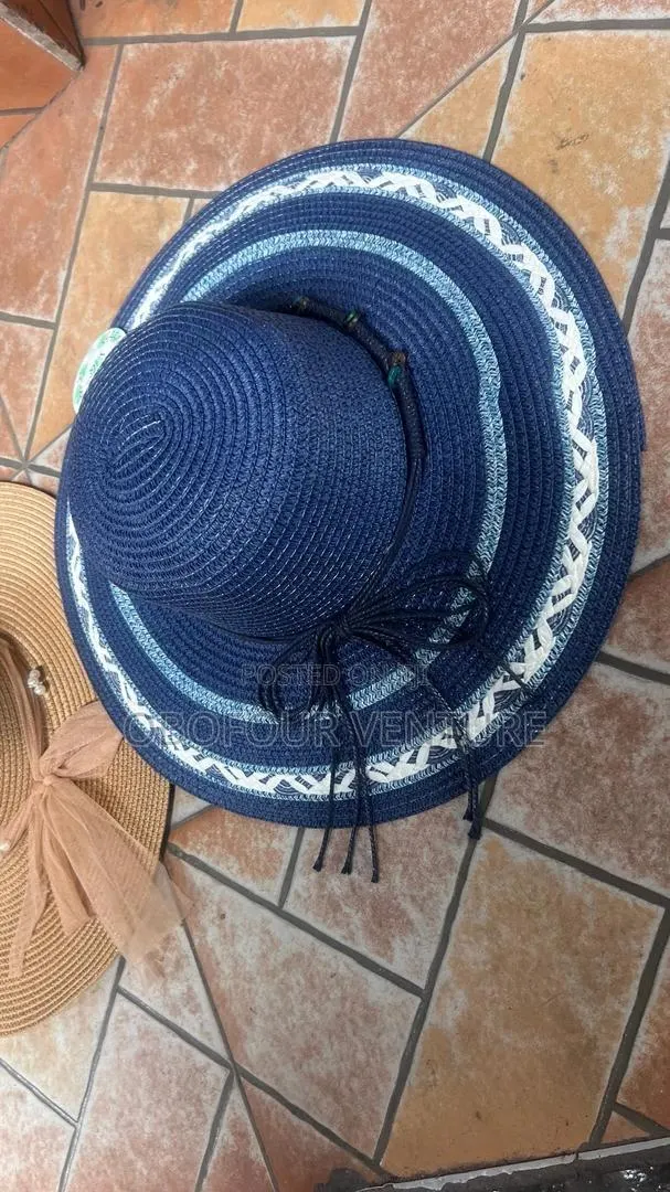 Ladies Straw Hat or Beach Hat Available. · Photo 1