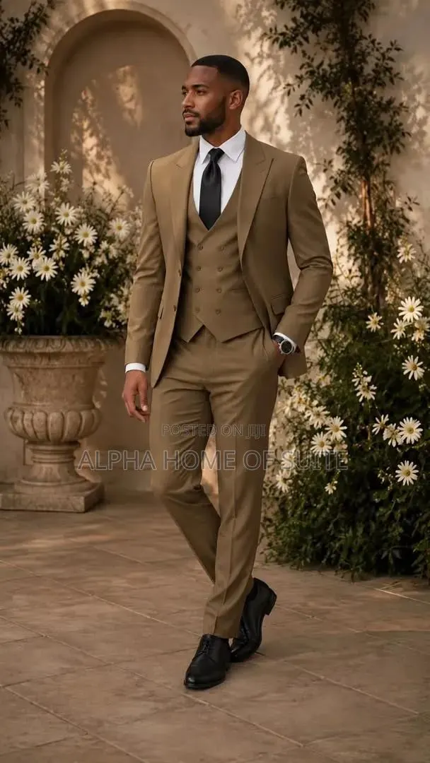 Quality Turkey 3pcs Suit · Photo 1