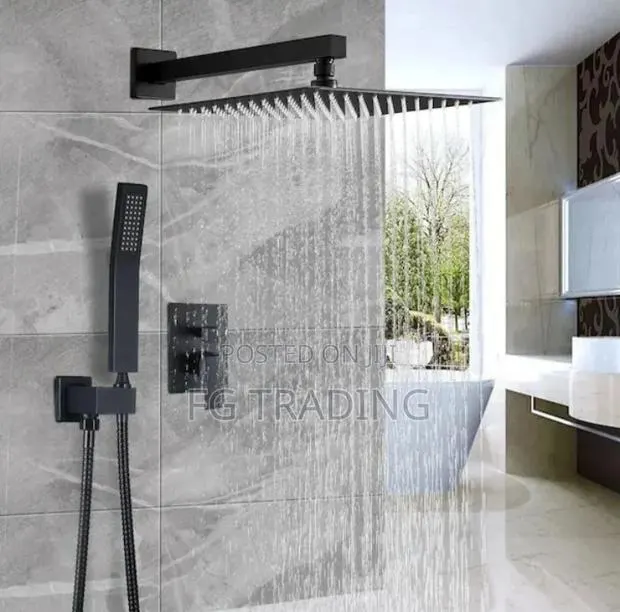Concealed Shower _ Inbuilt Black Shower · Photo 1
