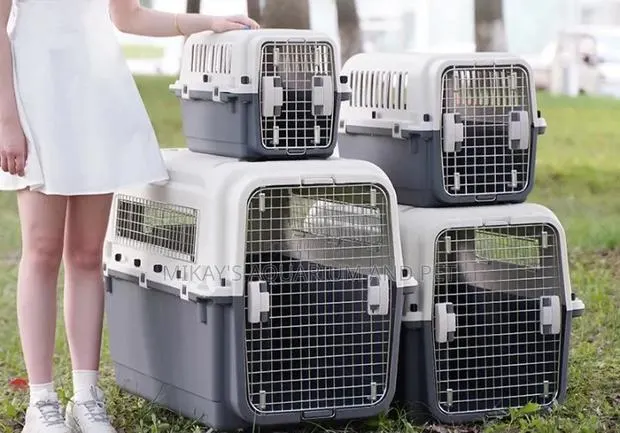 Durable and Portable Pet Crates · Photo 1