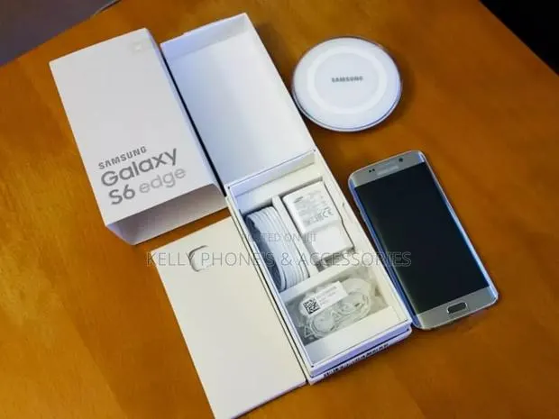 New Samsung Galaxy S6 edge 32 GB Gold · Photo 1
