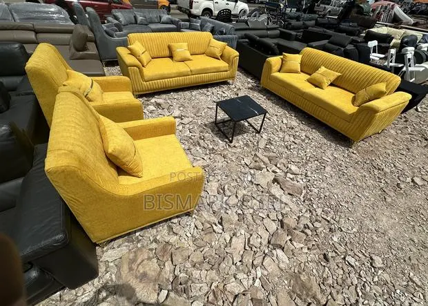 Comfortable 8 Seater Royal Sofa Set, the Head Rest Are Adjustable · Photo 1