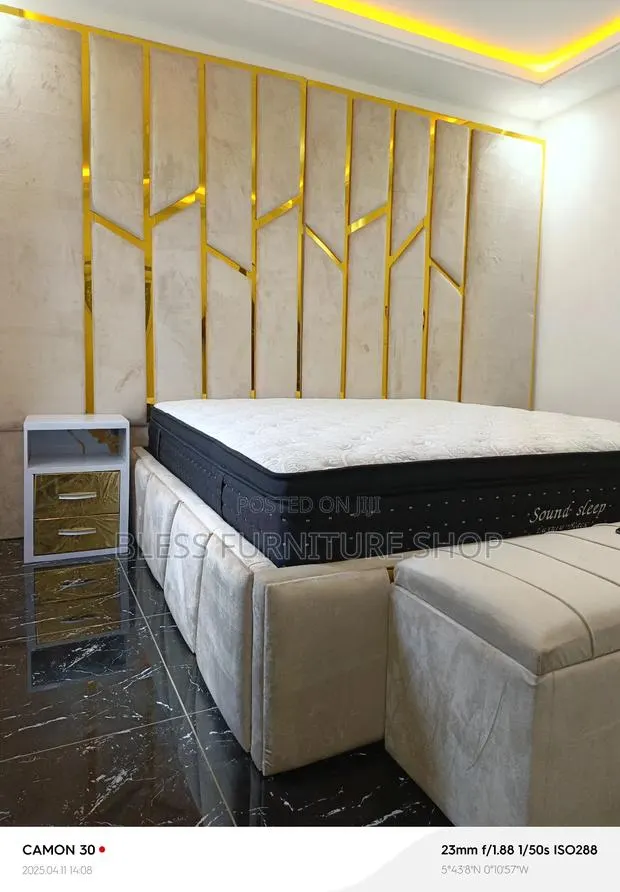 Silly Bed Frame With Side Drawers and Ottoman · Photo 1