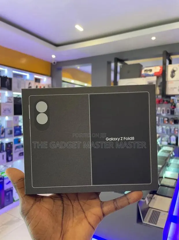 New Samsung Galaxy Z Fold8 256 GB · Photo 1
