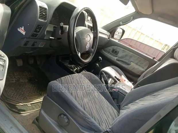 Toyota Land Cruiser Prado 3.0 TD 2001 Green · Photo 1