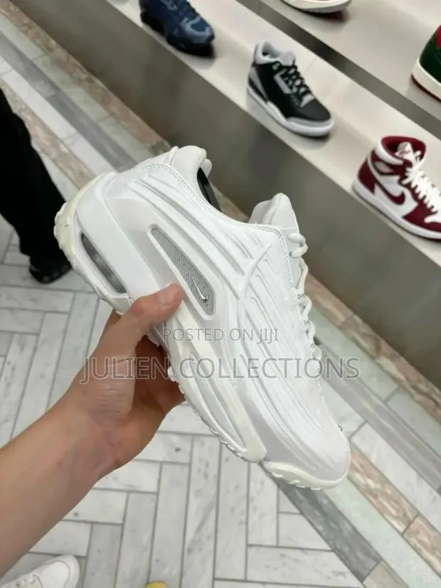 Nike Nocta NT White · Photo 1