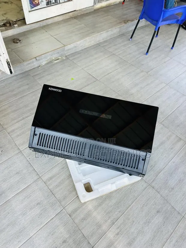 In Built Range Hood Kenwood 90cm Mirror Black Finish Extractor · Photo 1