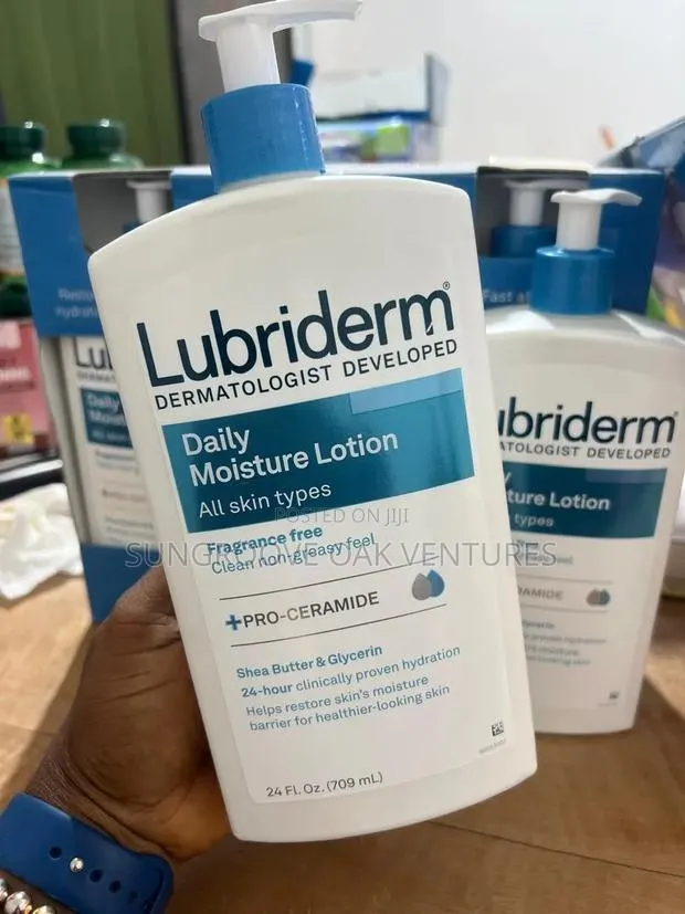 Lubriderm Daily Moisturise Lotion · Photo 1
