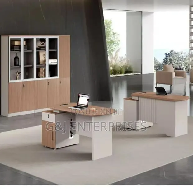 Executive Office Desk · Photo 1