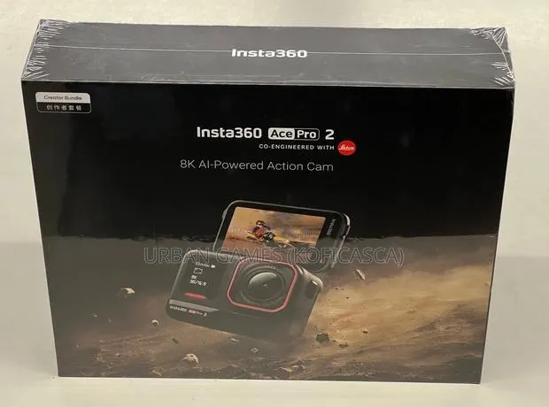 Insta360 Ace Pro 2 Creator Bundle · Photo 1