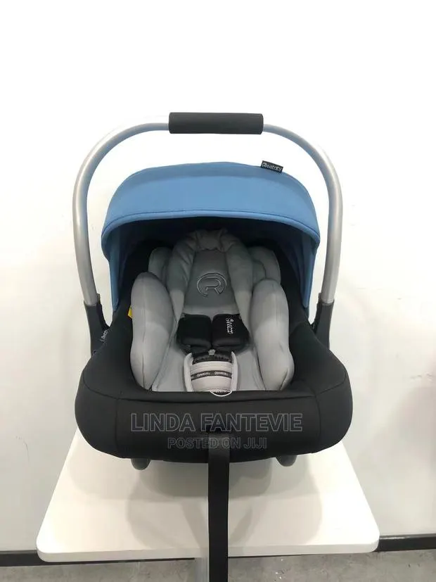 Comfortable Car Seat. 0 to 15 M · Photo 1