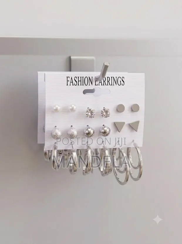 Earrings Set · Photo 1