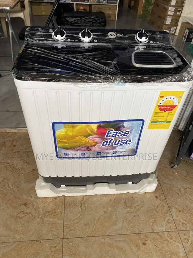 220V Twin Tub Washing Machine - Plug and Use · Photo 1