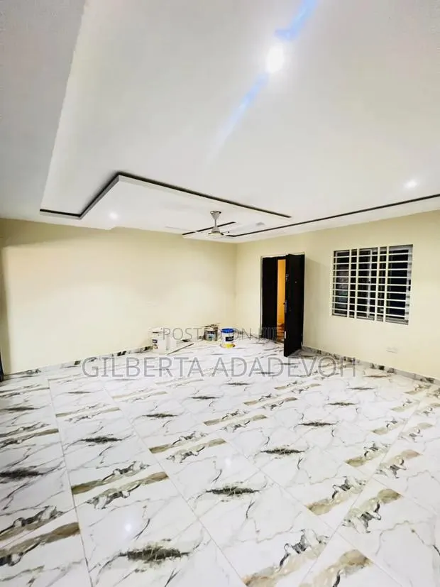 2bdrm Apartment in Adenta, Barrier for rent · Photo 1
