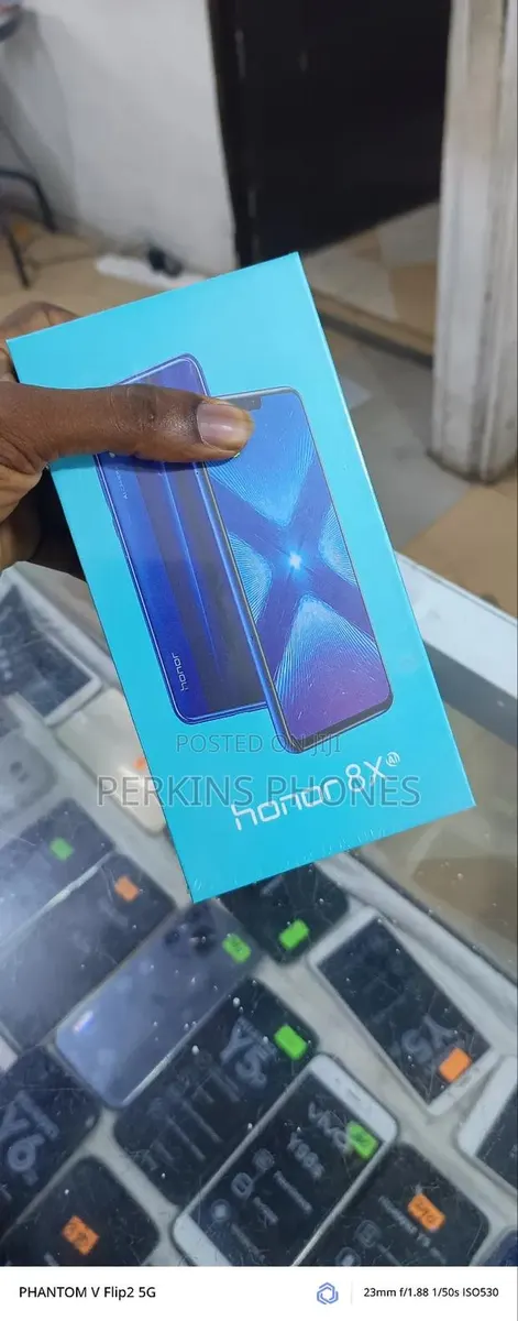 New Huawei Honor 8x 128 GB Black · Photo 1