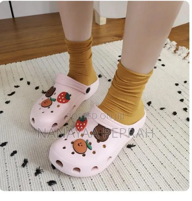 Women’S Crocs Available Size 36-37 · Photo 1