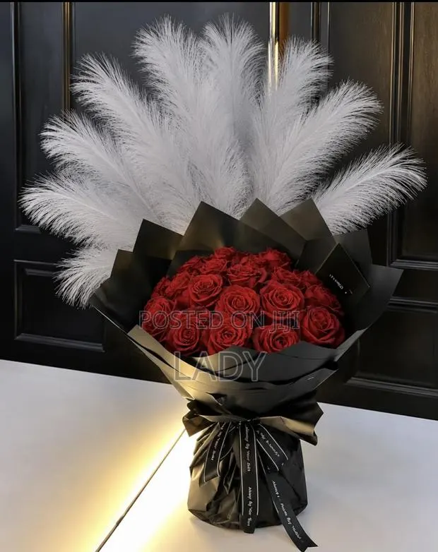 Fresh Real Flower Bouquet for Sale · Photo 1