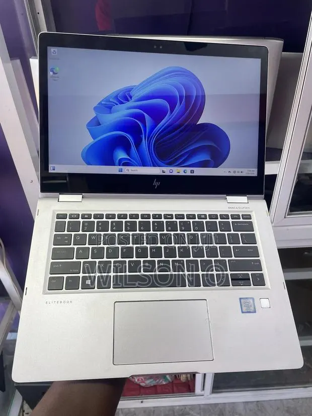 Laptop HP EliteBook X360 1030 G2 8GB Intel Core I5 SSD 256GB · Photo 1