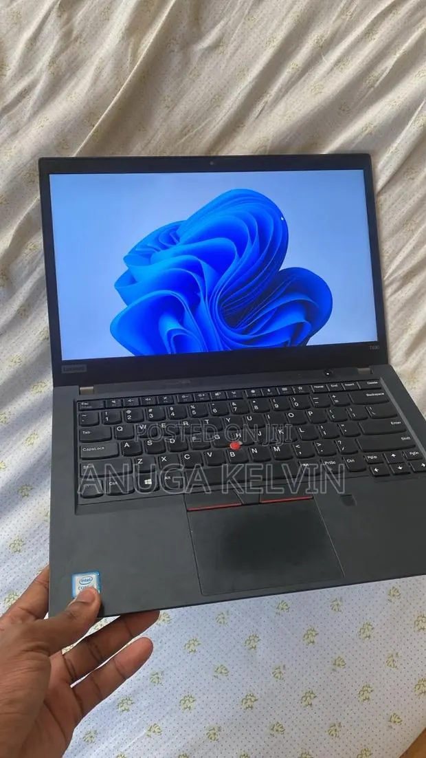 Laptop Lenovo ThinkPad T490s 16GB Intel Core i5 SSD 256GB · Photo 1