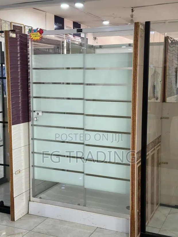 Bathroom Glass - Shower Cubicle - Shower Enclosure · Photo 1