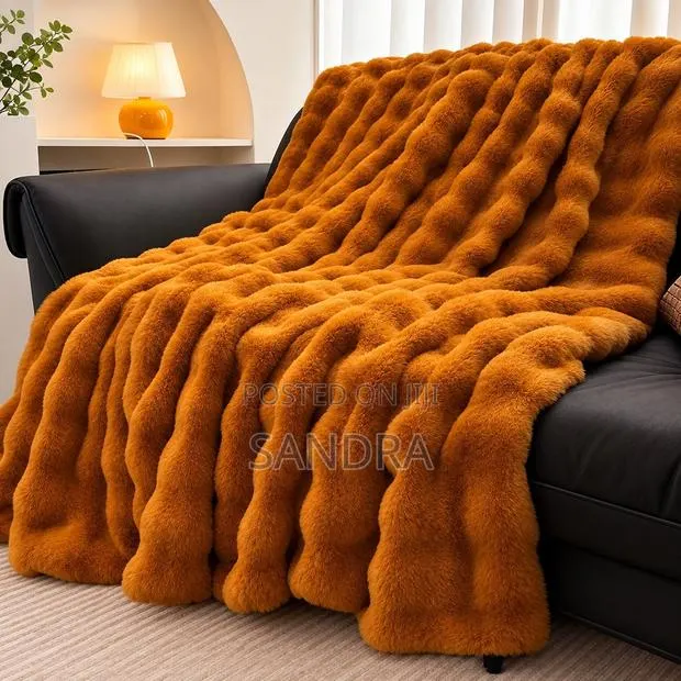 Fluffy Blanket · Photo 1