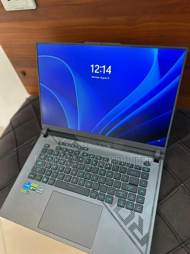 Laptop Asus ROG Strix G16 16GB Intel Core i7 SSD 1T · Photo 1