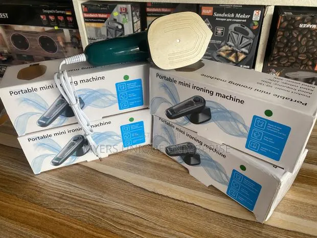 Compact but Mighty Mini Steam Iron · Photo 1
