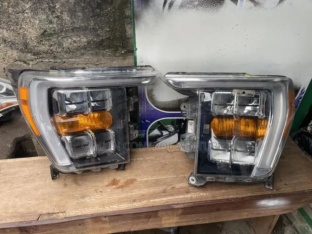 Ford F150 2024 Headlight Pair · Photo 1