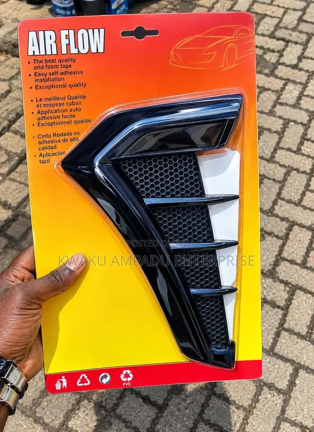 Car Air Flow Fender Vent –Universal Sporty Design · Photo 1