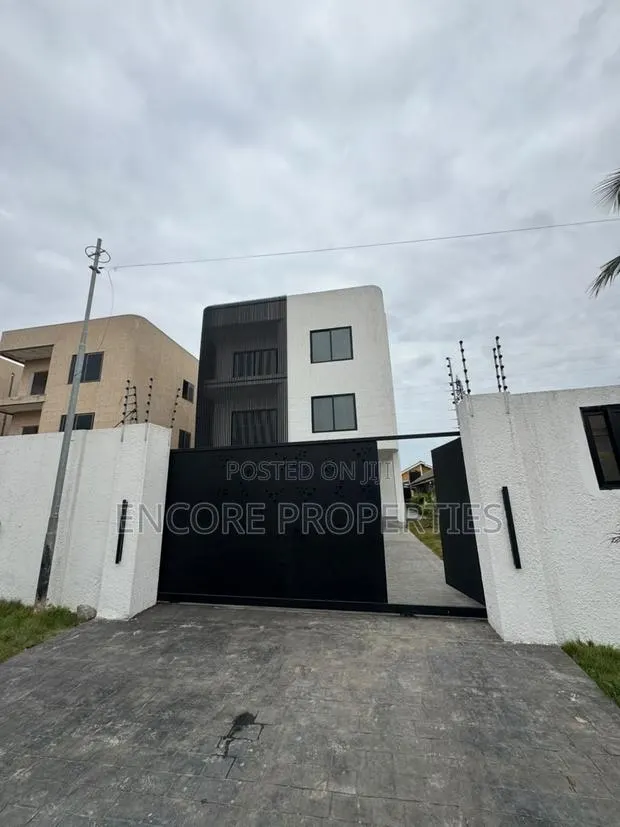 5bdrm House in American House for rent · Photo 1