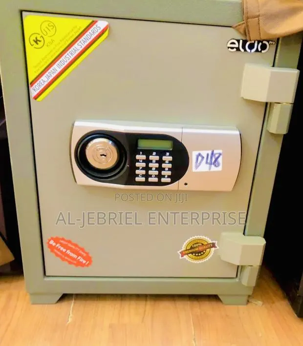 Eldo 48x Safe Box · Photo 1