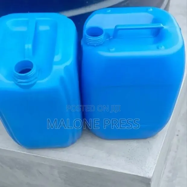Durable 20 Litre / Plastic Gallons · Photo 1
