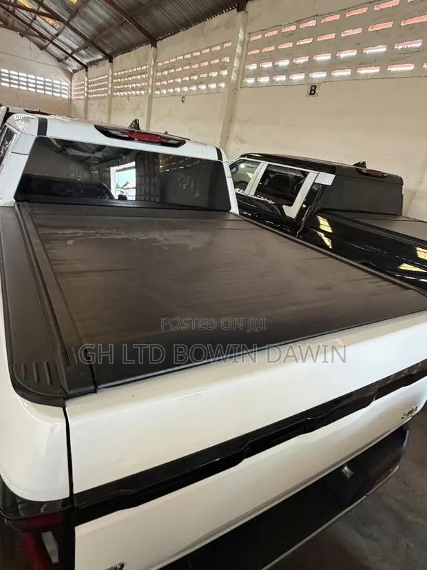 New Nissan Z9 2.3T Diesel 4WD 2025 White · Photo 1