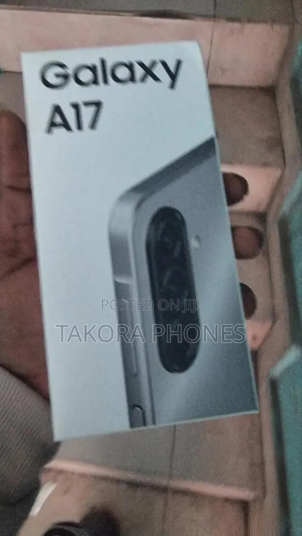 New Samsung Galaxy A17 128 GB Black · Photo 1