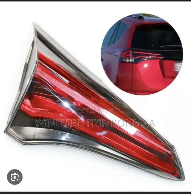 Toyota Rav4 2016,2017,2018 Booth Light · Photo 1