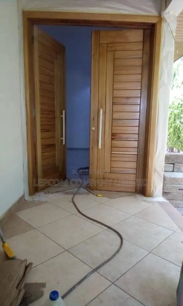 Wooden Doors Available, All Inclusive · Photo 1