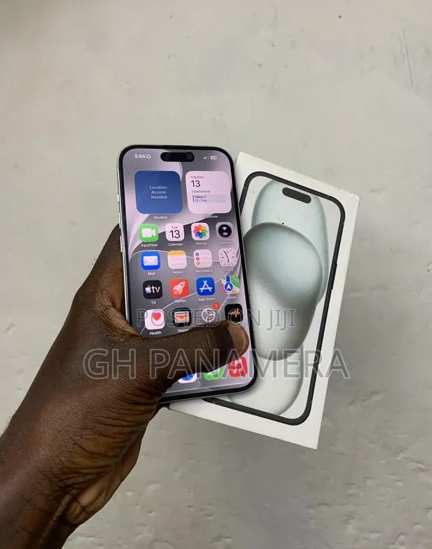 New Apple iPhone 15 128 GB Blue · Photo 1