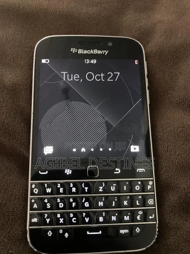 BlackBerry Classic 16 GB Black · Photo 1