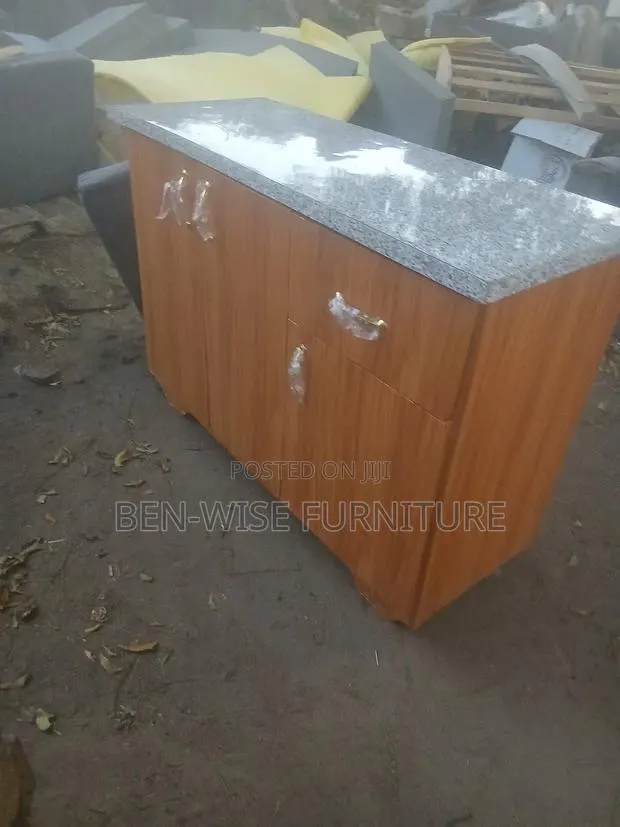 4 Ft Kitchen Cabinet · Photo 1
