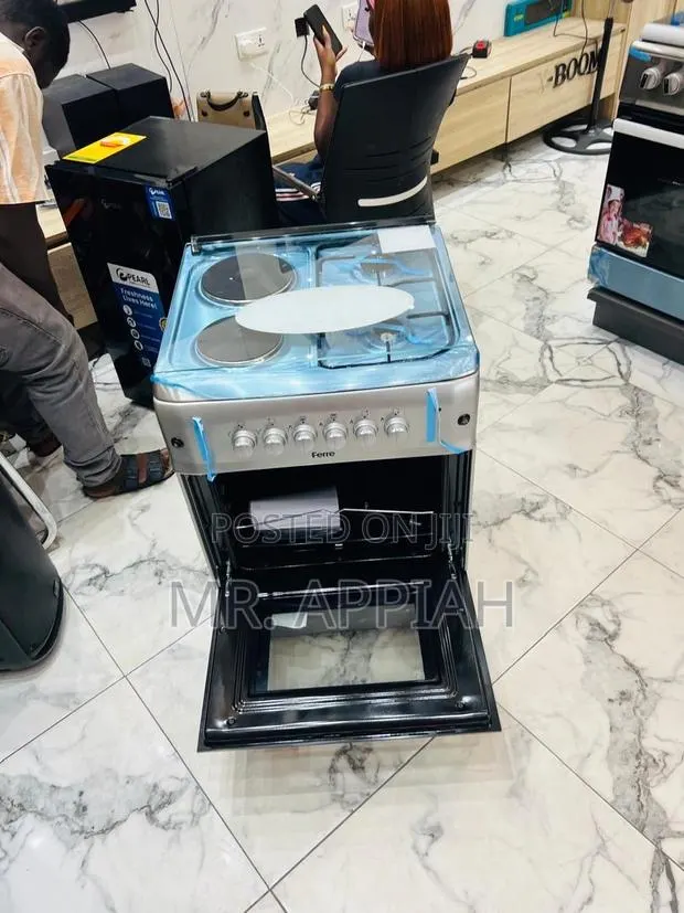 Super Adorable Ferre 60x60cm 2 Gas + 2 Electric Burner(Gray). · Photo 1