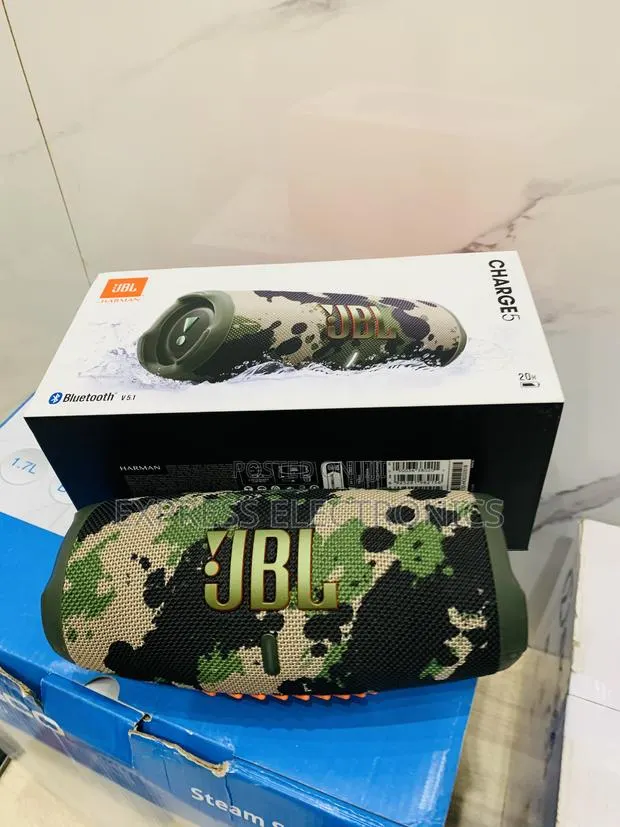 Immersive Sound Effects Charge 5 Bluetooth Speaker · Photo 1