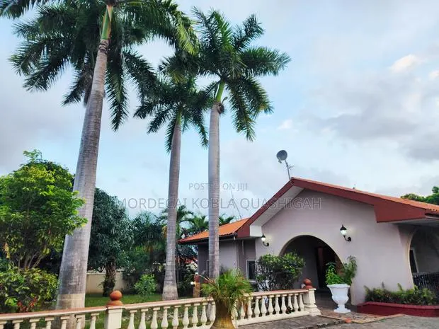 7bdrm House in Regimanuel Estates, Spintex for rent · Photo 1
