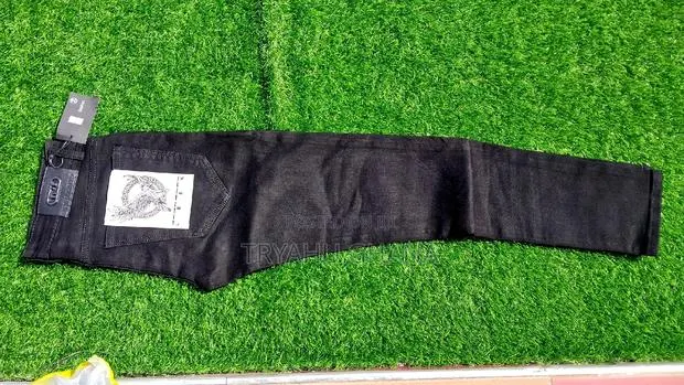 Original Black Jeans for Sale · Photo 1