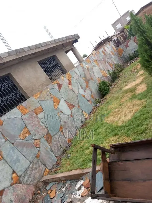 Building and Construction · Photo 1