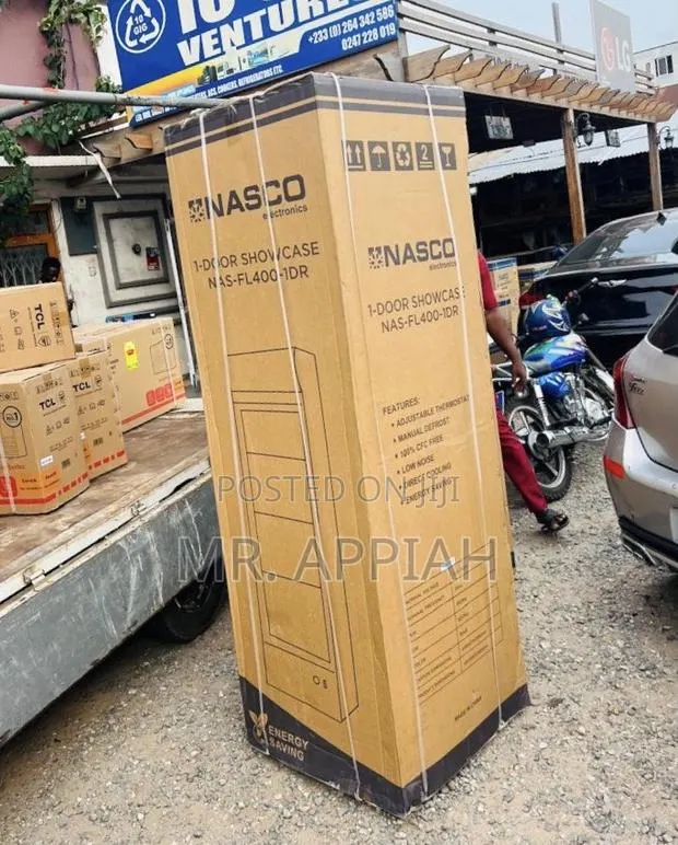 Classic Nasco Nas-Fl400-1dr-1 358l Electric Fridge(Glass Door) · Photo 1