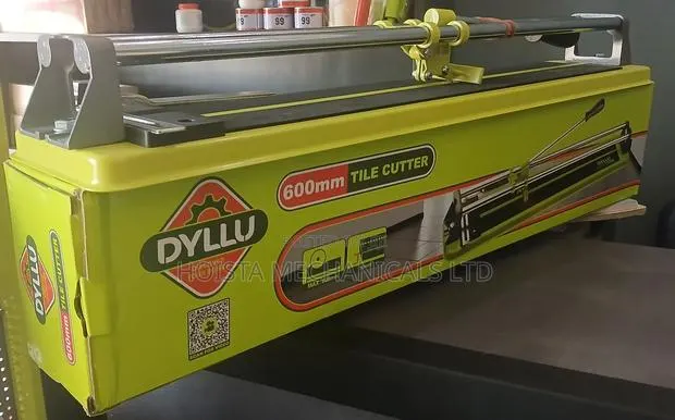 Tile Cutter · Photo 1