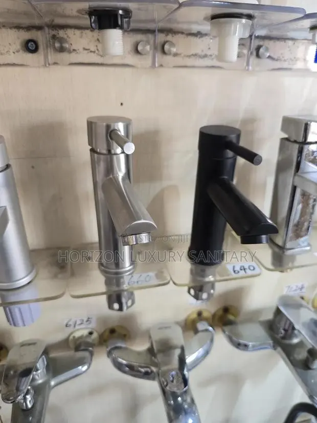 Bathroom Basin Faucet(Tap) · Photo 1